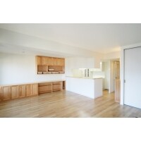 新築同様!マンションにも憧れの無垢床を実現