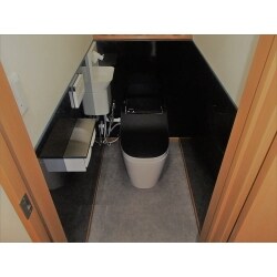 トイレの改修工事