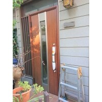 玄関ドアの交換