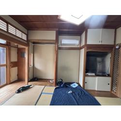 エアコン取付と窓サッシ交換