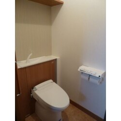 トイレリフォーム～しっかり収納と掃除のし易いトイレへ～