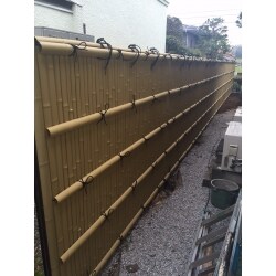 昔ながらの竹垣フェンス