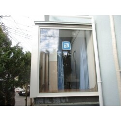 YKKの複合ガラス・出窓サッシ交換と外壁屋根塗装（147万円）
