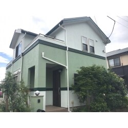 グリーン系で特徴ある建物になり、イメージチェンジ出来た仕上がりになったと思います。