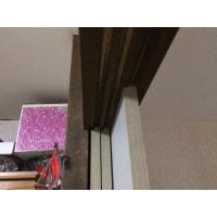 玄関インターフォン交換工事と建具調整修理