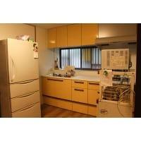 耐震工事と黄色が目を惹くキッチンとお風呂のリニューアル