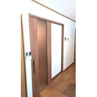 内装建具工事(リビングドア交換)