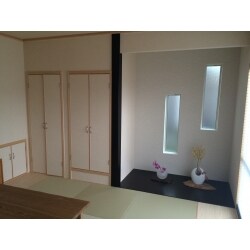 床の間を作り、モダンな雰囲気を感じて頂ける和室となりました