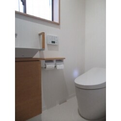 清潔感のある明るいトイレになりました