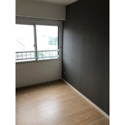 全室フローリングの張替え、クロス貼替、住設機器交換、エコカラット施工を行いました。明るい色味のお住まいになりました。