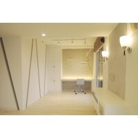 白×グレー シンプルモダン。
