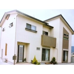 158㎡の広いお宅です。
柔らかい雰囲気がオシャレな外観