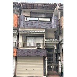 バルコニー手摺改修工事 と シャッター塗装工事