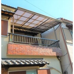 バルコニー屋根ポリカ波板の張替