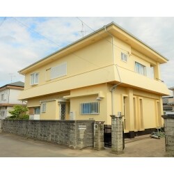 RC造の２階建住宅の増改築工事をしました。