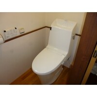 老朽化したトイレの入れ替えリフォーム