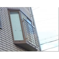 マンションの井桁面格子の取付