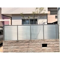 フェンス の パネル取替