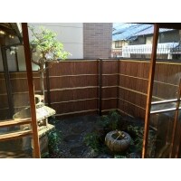 お庭の雰囲気を壊さない目隠しの取り付け