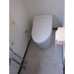 トイレのリフォーム工事を行いました。