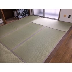 畳の貼替を行いました。
