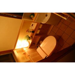 自然素材を使ったトイレリフォーム
