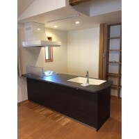 壁を無くして開放的なオープンキッチンへ