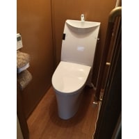 コンパクトデザインのトイレで、築30年のトイレが一新!!