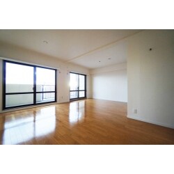 明るく広々としたリビングになりました
