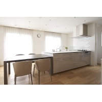 和室を華麗にアイランドキッチンへ変更