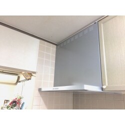 鎌倉市【レンジフード交換】フラットスリムレンジフードが10万円