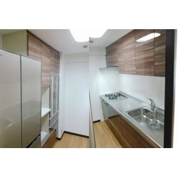 市川市【キッチンのリフォーム】クリナップのラクエラが98万円