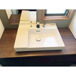 オシャレな洗面はルミシス