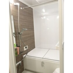 アクセントパネルの木目がオシャレです。