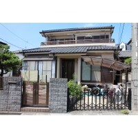 お向かいの工事をご覧頂き、ご依頼頂き外壁工事をいたしました