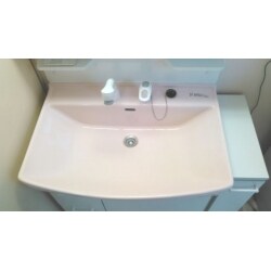 かわいらしいピンクの洗面台はサンウォッシュ2.。