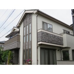 汚れ落とし、ヘアークラック補修、基礎塗装によりお家をメンテナンス。