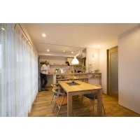 働く30代ご夫婦の身体と心を癒す手作りのようなぬくもり感