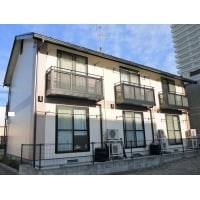 まるごと塗り替えで、まるで築浅アパートのような外観へ!!