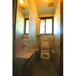 トイレ交換他