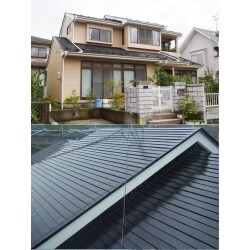 【施工後】
高耐久塗料を使用し、丁寧に手を掛け塗装いたしました。
施工後の前景と屋根施工後の写真です。