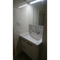 洗面化粧台とトイレのリフォーム工事