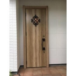 玄関ドア交換