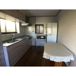浴室リフォームなどたくさんお仕事をさせていただいているM様。
今回はダイニングキッチンリフォームをさせていただきました。