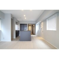 素敵にかっこよく、シャープで洗練された美しさ