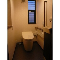 タンクレストイレを採用することによって、足元が広くなり機能も充実して、とても使いやすくなりました。