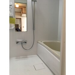 古く使い勝手の悪かったユニットバスを新しくしました。