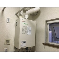 石油ふろ給湯ボイラーを交換しました。燃焼効率の良いエコフィールで、年間の灯油代金も節約になります。