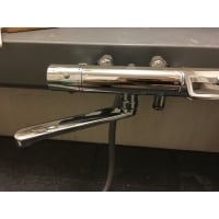 浴室混合栓交換