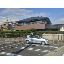 落ち着いたトーンでの仕上がりになりました。
